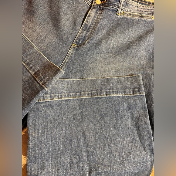 GAP High Rise Wide Leg Crop Blue Denim Jeans - Picture 6 of 10